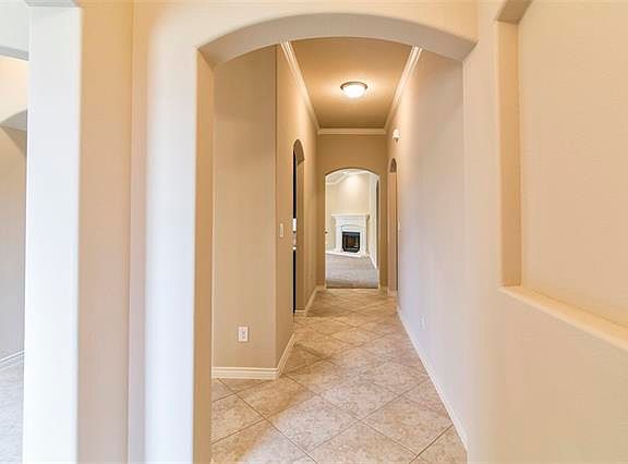 2nd image of 3913 Gentle Breeze Ct