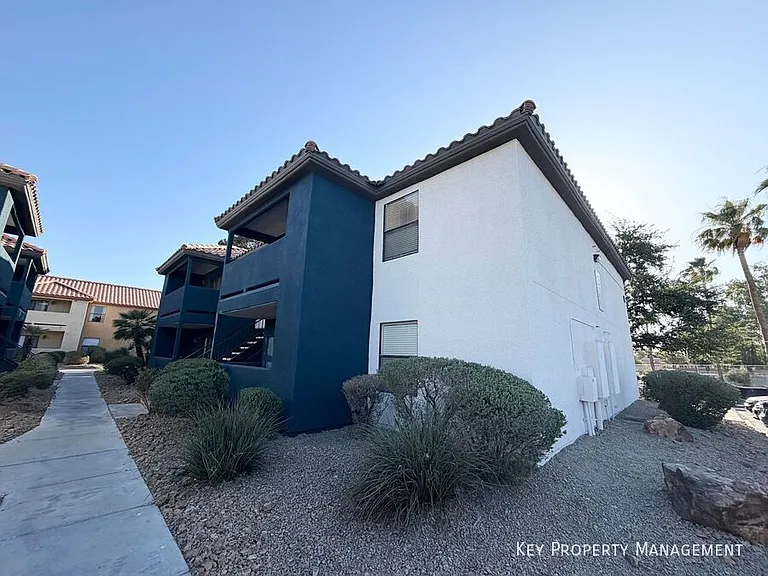 3135 S Mojave Rd #153 — Photo 1
