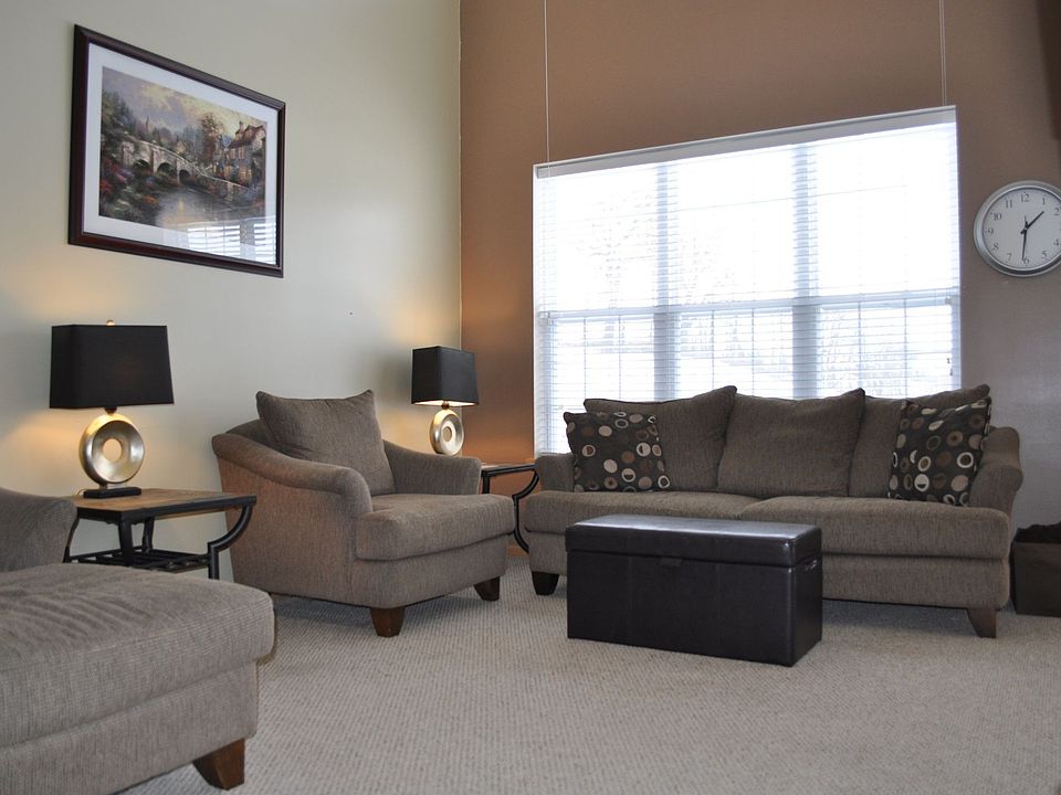 1st image of 102 Terra Vista Ct