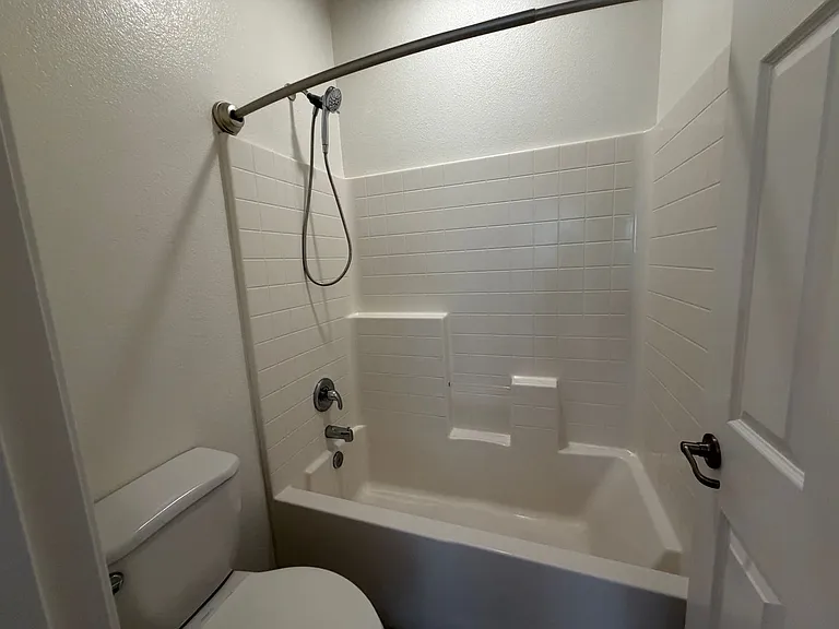 10890 Oakhaven Dr — Photo 24