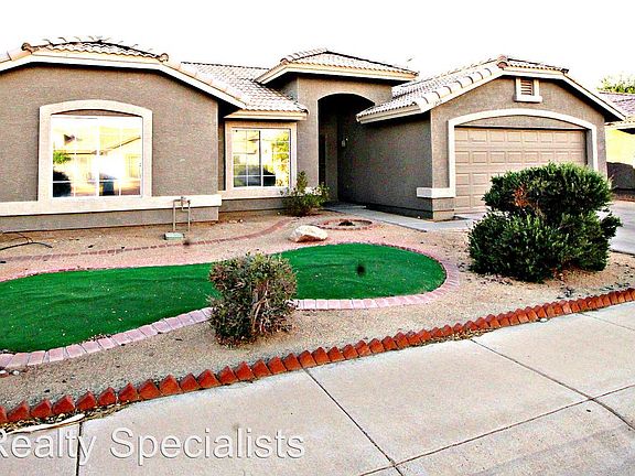 2nd image of 1202 S Bridger Dr