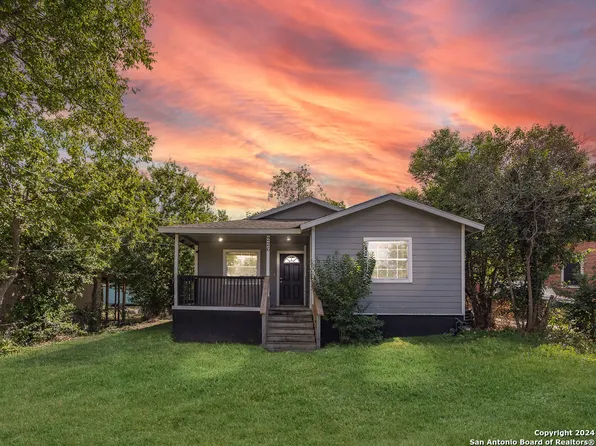 226 CHICKERING AVE, San Antonio, TX 78210
