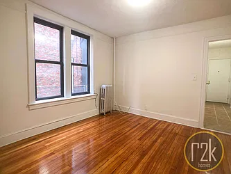 Rented by Realty 2000 Corp