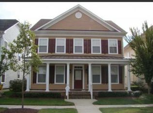 511 Water Lilly Rd, Portsmouth, VA 23701