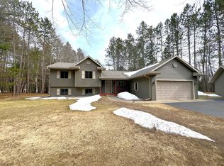 4092 Forest Ln, Rhinelander, WI 54501