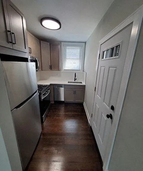 4121-43 W. Cullom Ave — Photo 3