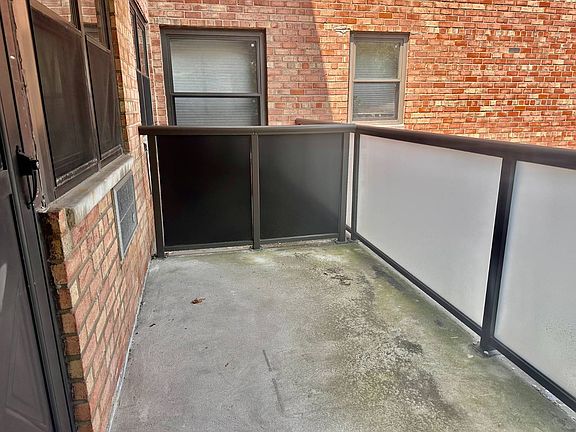 2nd image of 315 Atlantic Ave