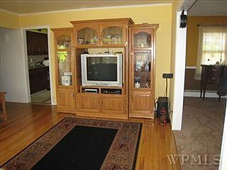 3rd image of 22 Grange Ave