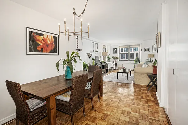 Sold by Compass | media 2