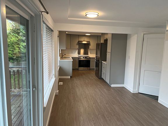 5th image of 8230 SE 72nd St