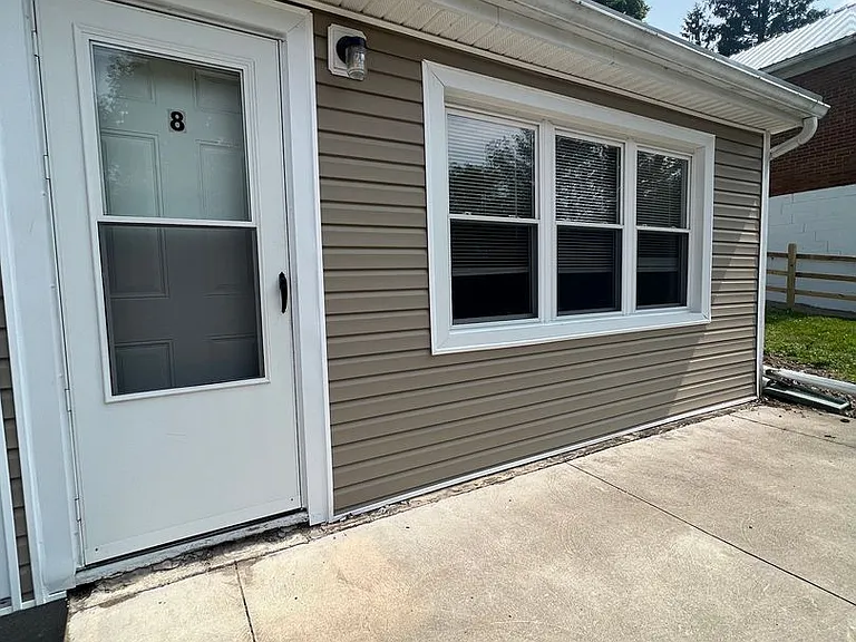 5208 W Ridge Rd — Photo 7