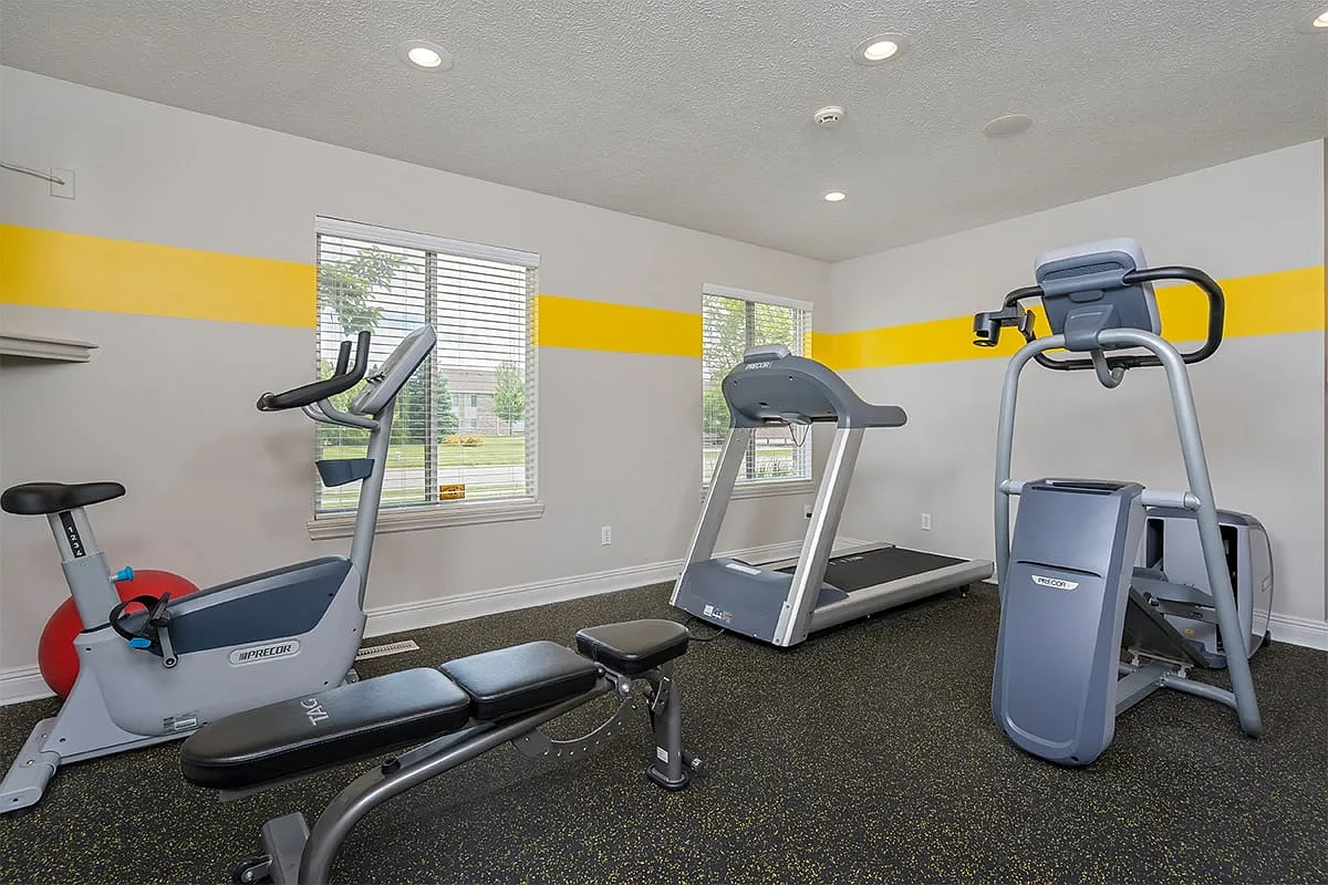 Beacon Lake Apartments — Photo 4