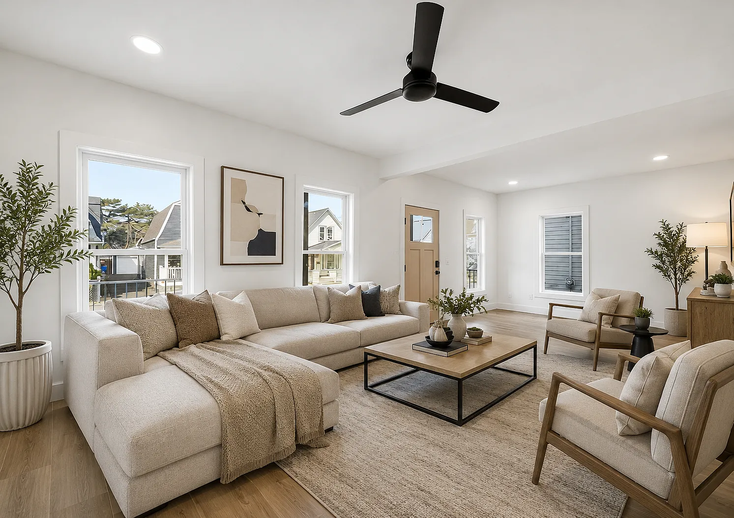 2 bed, 1000 sqft, $2,300 — Photo 1