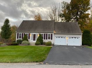 11 Richards Ave, Rutland, MA 01543