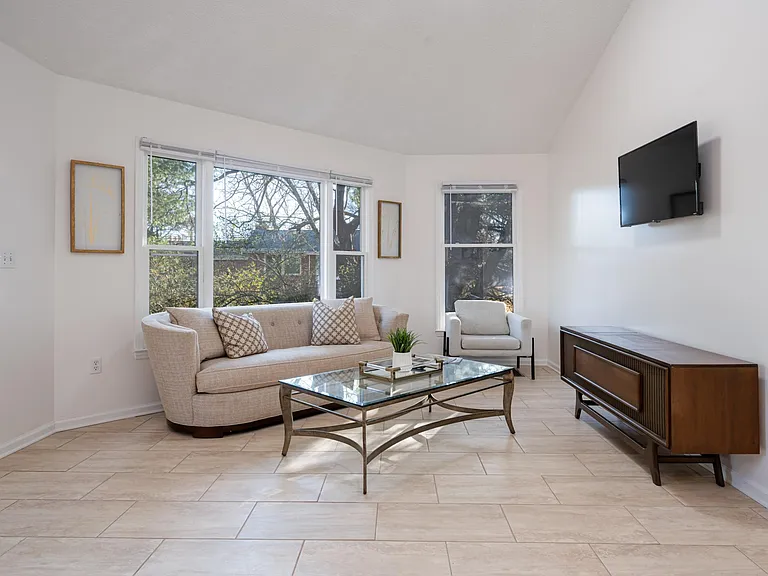 408 Hazel Mill Rd — Photo 5