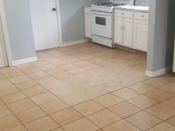 660 Pennsylvania Ave #1, Elizabeth, NJ 07208