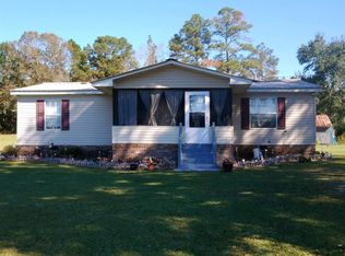 2910 Bethune Rd, Bethune, SC 29009