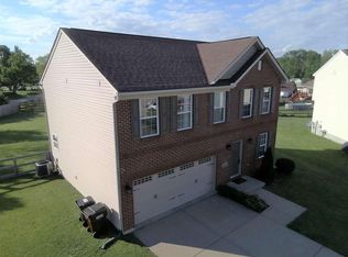 2972 Holly Hill Dr, Burlington, KY 41005