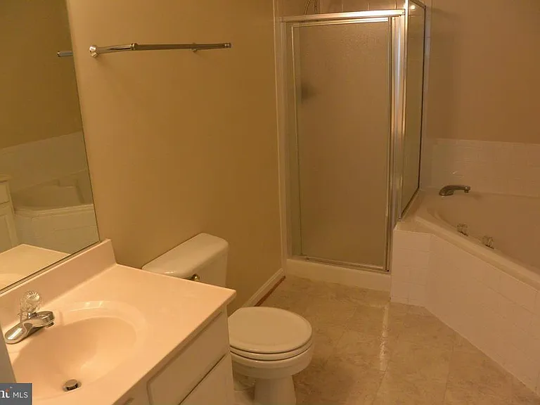 5302 Chieftain Cir — Photo 22