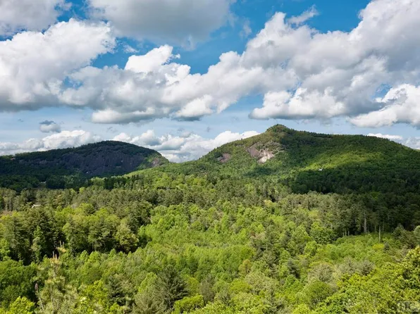 1880 Hwy 107 S, Cashiers, NC 28717