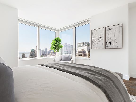 5th image of 388 Bridge St APT 42A