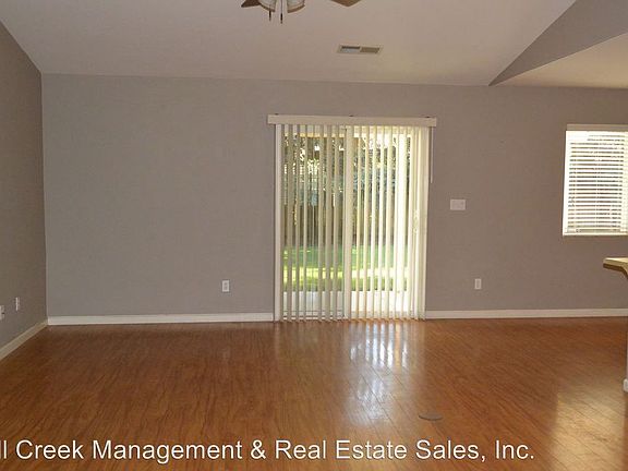 4th image of 2533 E Chestnut Ave #0