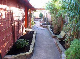 6918 SW 104th Ave, Beaverton, OR 97008