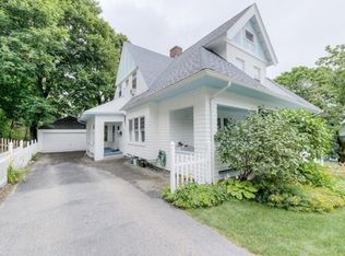 22 Havelock Rd, Worcester, MA 01602