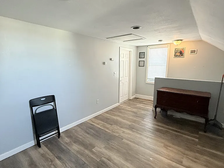 131 Ledge St #2R — Photo 8
