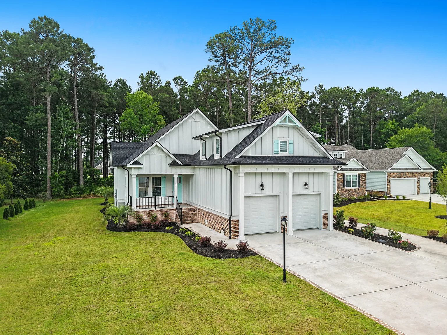3 bed, 2153 sqft, $2,600 — Photo 1