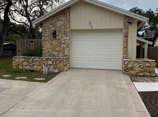 922 N Wedgewood Dr, Winter Springs, FL 32708