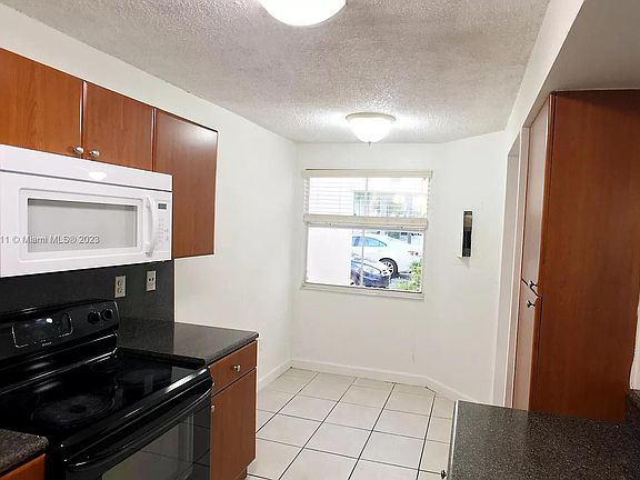 4th image of 4687 NW 97th Ct #30