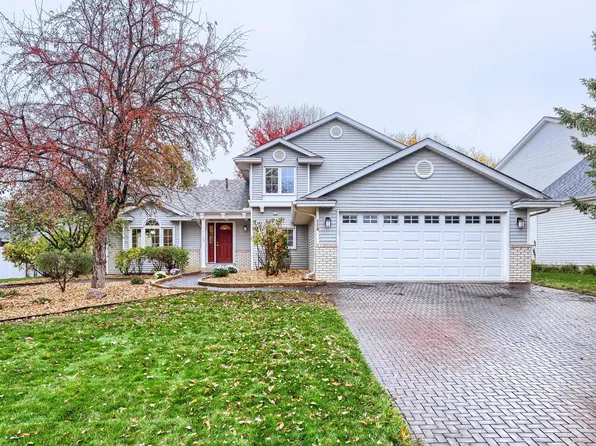 1119 Bonnieview Dr, Woodbury, MN 55129