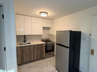 28 Stanhope St #2B, Brooklyn, NY 11221