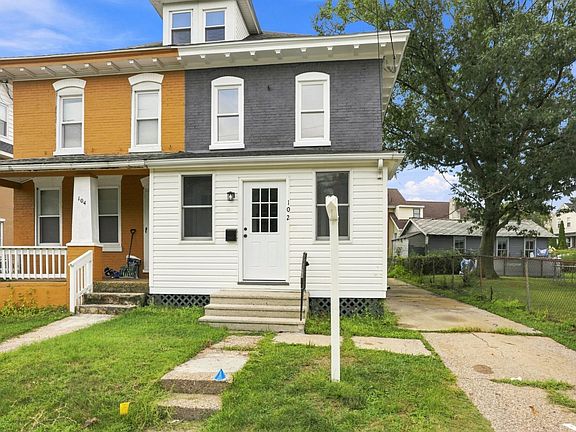 2nd image of 102 Fountain Ave