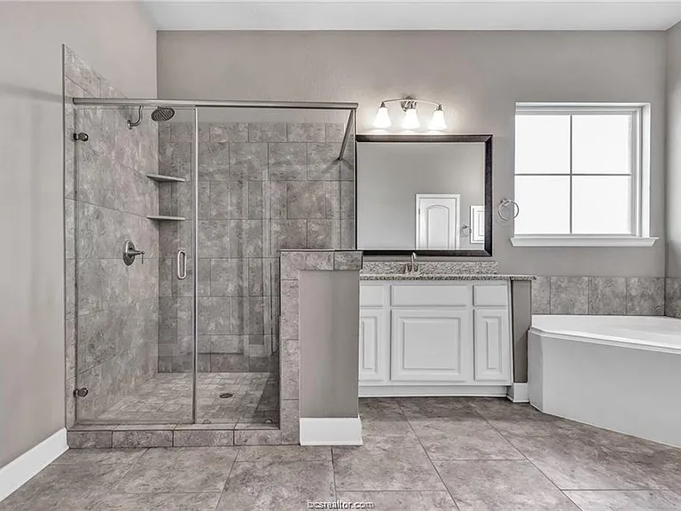 3461 Lockett Hall Cir — Photo 10