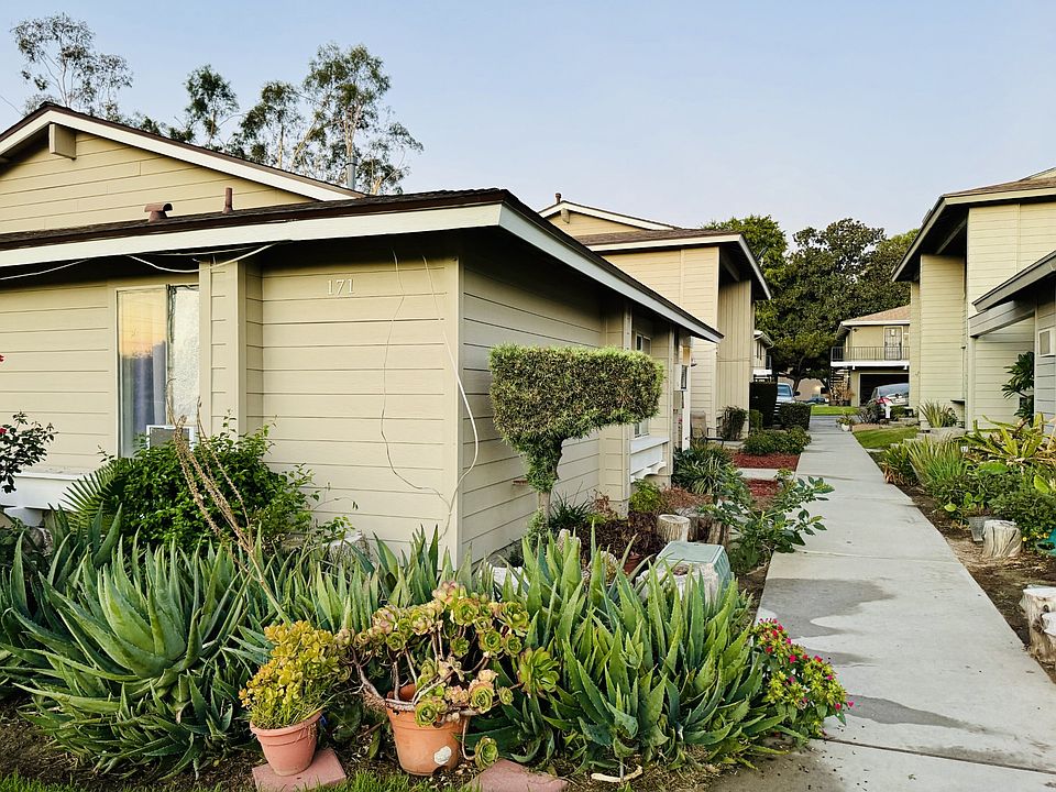 1st image of 171 Linda Way #C