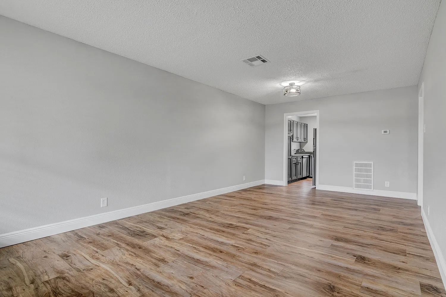 BK5 - 6860 Prutzman Road — Photo 1