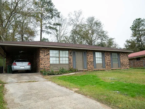 625 Phoenix Cir, Hattiesburg, MS 39401