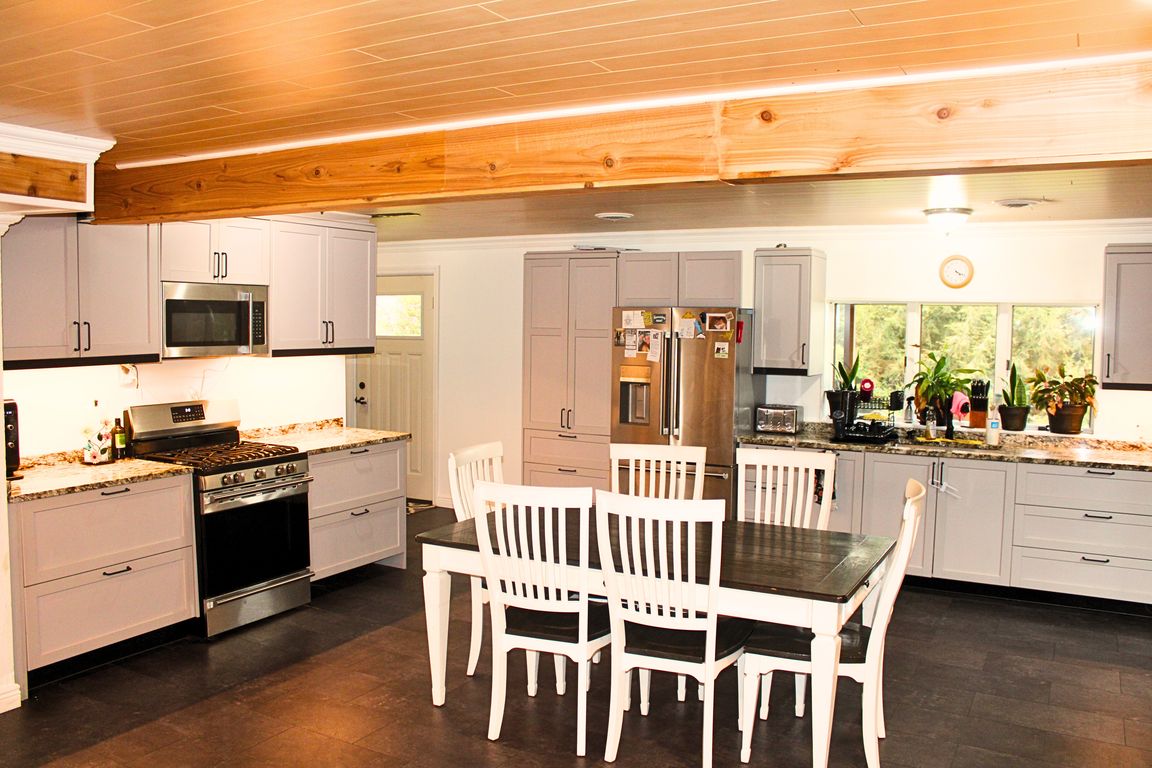 next background image