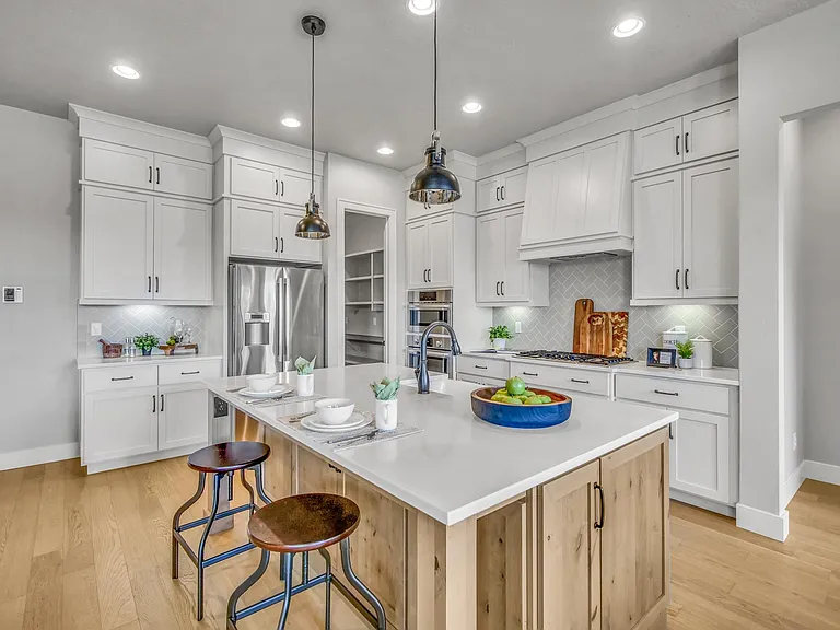 6973 N Exeter Pl — Photo 13