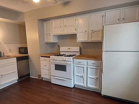 2nd image of 3406 Blaisdell Ave