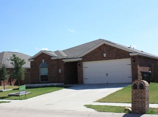 122 Kincaid Dr, Sanger, TX 76266