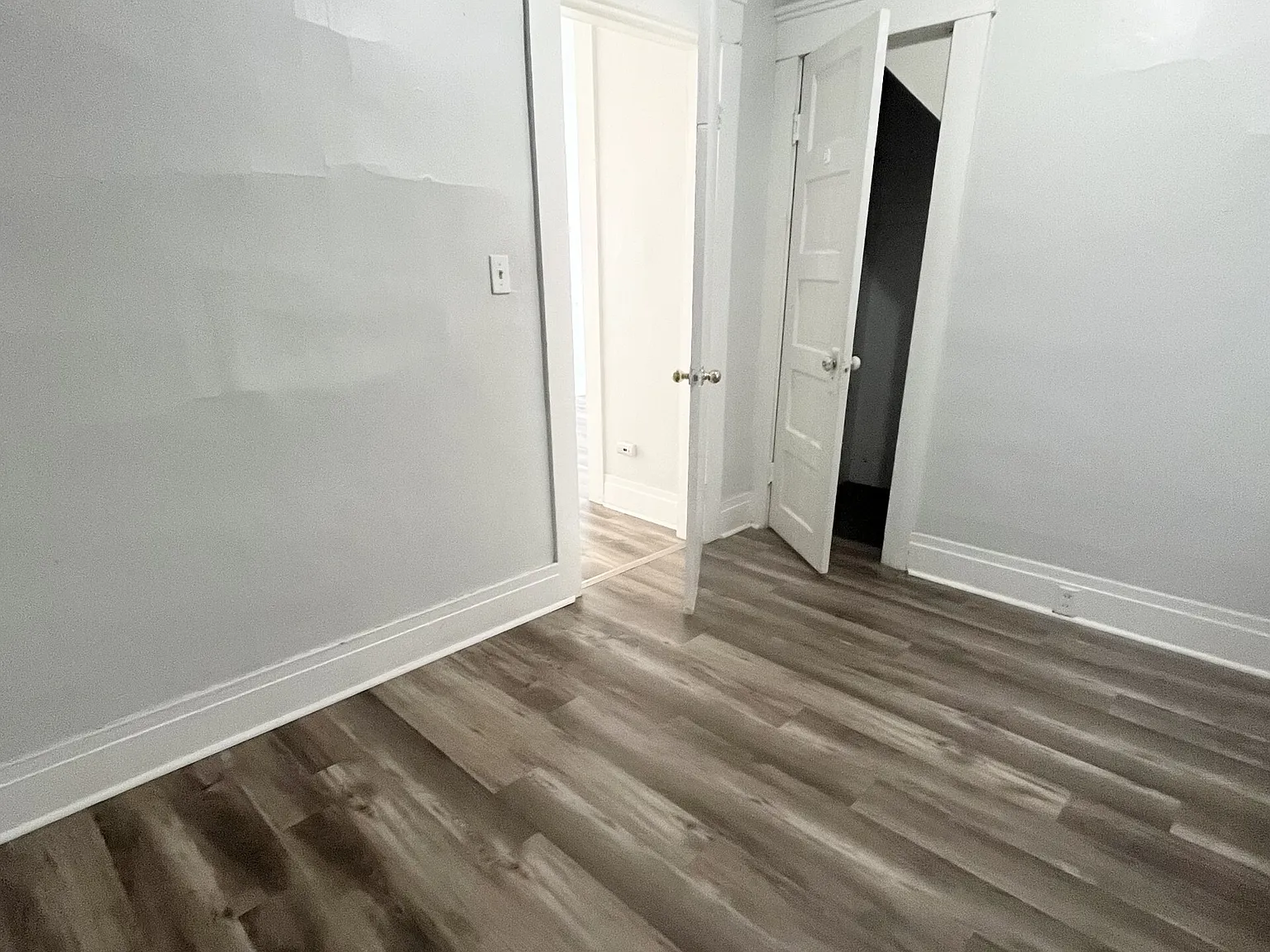 2099 Niagara Street - 1 — Photo 3