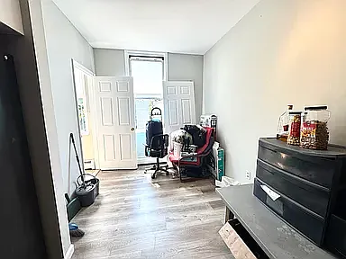 93 Franklin St #3R — Photo 3