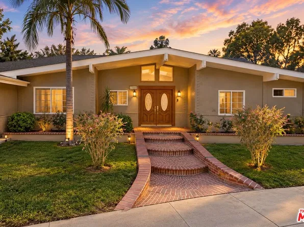 23600 Ladrillo St, Woodland Hills, CA 91367