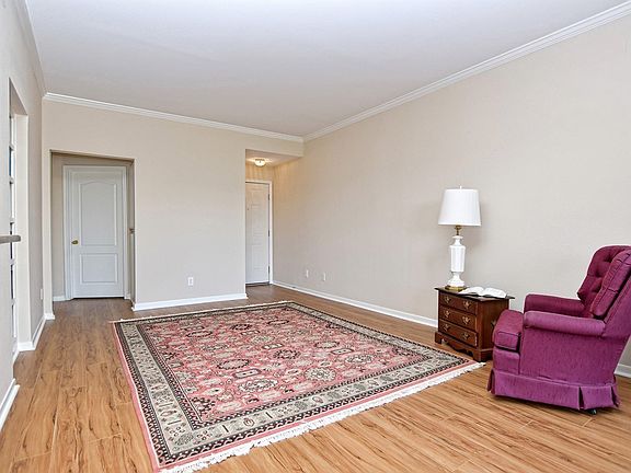4th image of 6000 Shepherd Mountain Cv Unit 1305