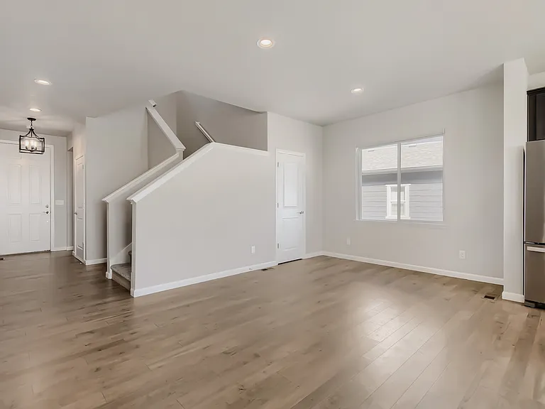 6562 Merrimack Dr — Photo 5