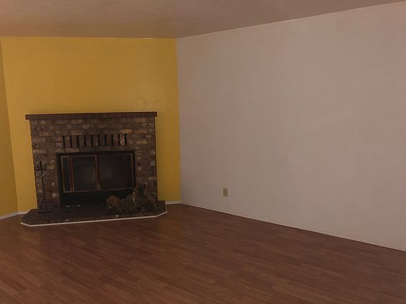 Living room with fireplace
