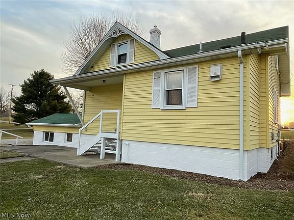 5th image of 3636 S Mahoning Ave